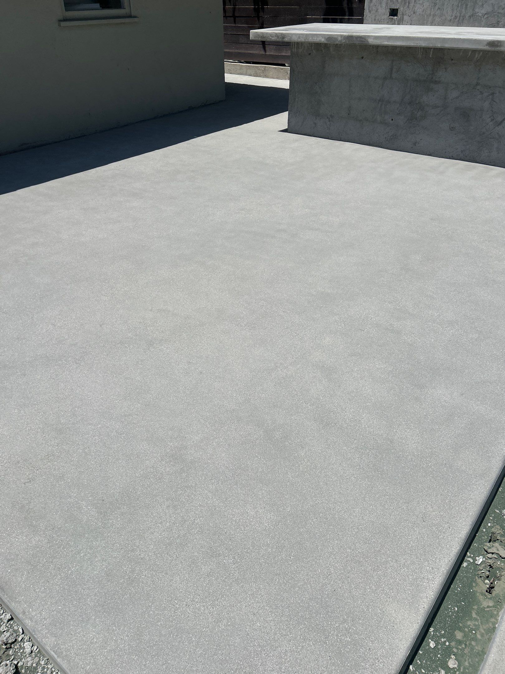 After sandblasting topcoats in Long Beach
