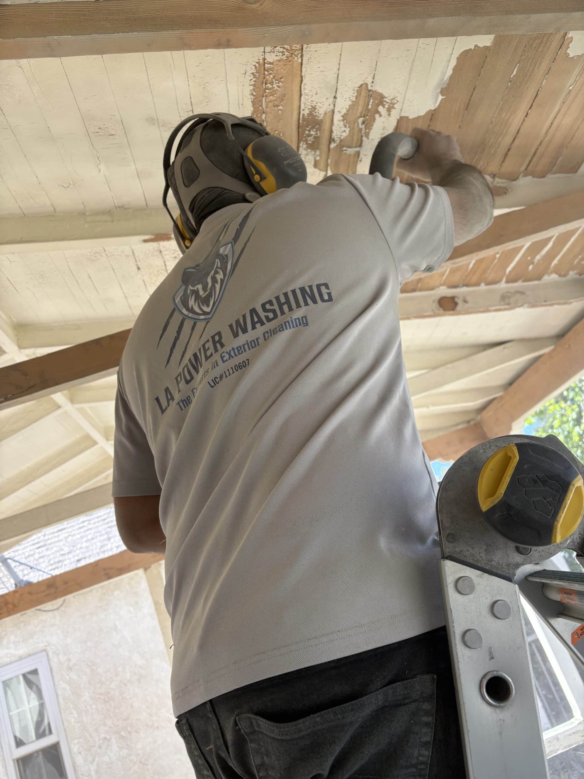 Wood sandblasting in Orange County