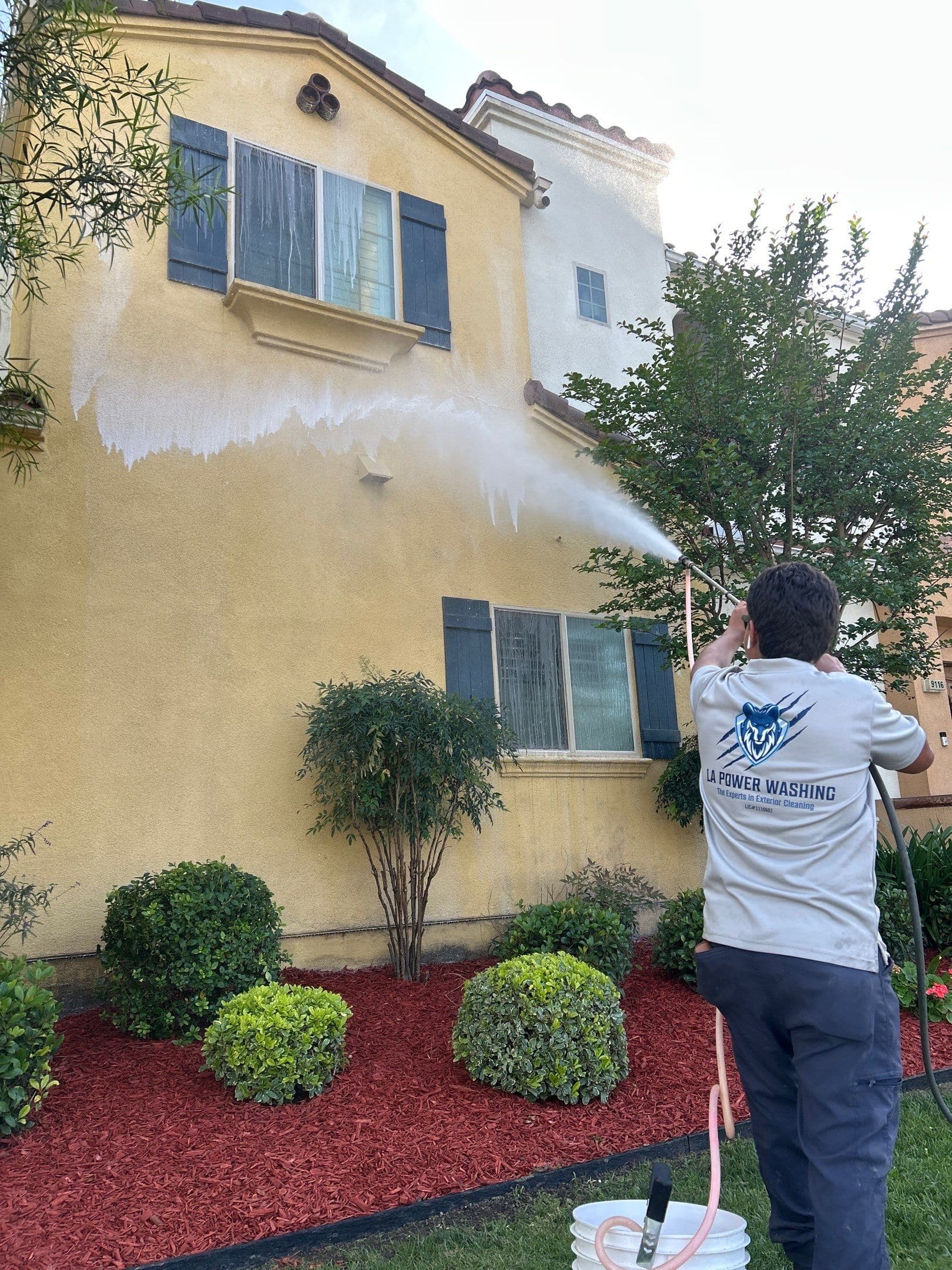 Professional building washing services in downey, CA